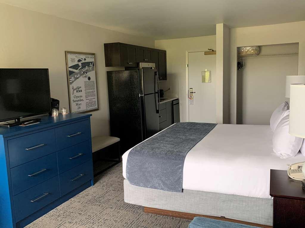 Oxford Suites Portland - Jantzen Beach חדר תמונה